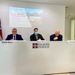 Presentata la mostra "30 anni e oltre di cooperazione sociale"