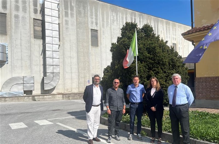 Cartiera Pirinoli, bollette del gas più care dell’800% costringono alla...