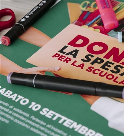"Dona la spesa": Nova Coop raccoglie materiale scolastico per le...