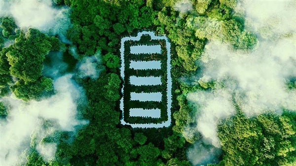 Rinnovabili e batterie, dal 28 novembre le domande