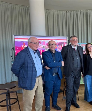 Festivaldeigiovani in tour a Settimo Torinese. Legacoop Piemonte e Nova...
