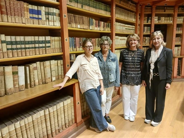 Una visita speciale per la mostra “Le biblioteche ritrovate” della cooperativa Arca