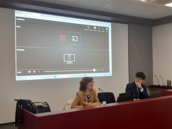 Pcto, l'incontro conclusivo con i ragazzi dell'Avogadro