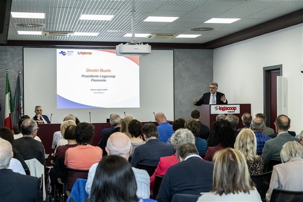 Incontro con i candidati alla Regione Piemonte. Presentato il documento programmatico “Cooperare per crescere”
