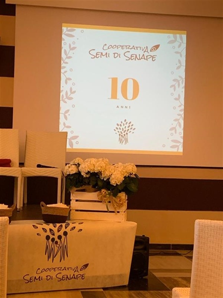 La cooperativa Semi di Senape festeggia 10 anni