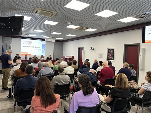 Nuovi strumenti di partecipazione per lo sviluppo dei territori: il confronto tra cooperazione, enti locali e finanziarie regionali