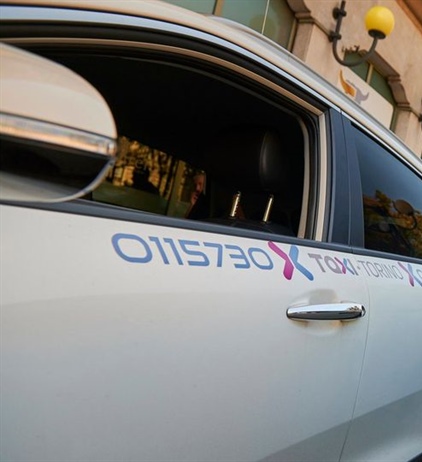 Covid, sconto sul taxi per chi va a vaccinarsi