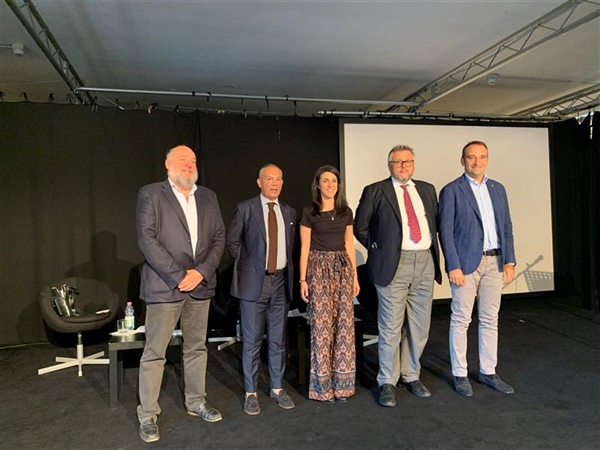 Il mondo della cooperazione incontra i candidati sindaco Valentina Sganga e Stefano Lo Russo “Innovazione sociale e partnership tra pubblico e privato per rilanciare Torino”