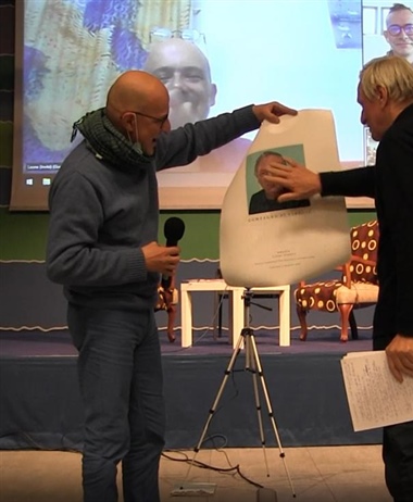 Il premio “Volto di Arcobaleno” a Don Luigi Ciotti