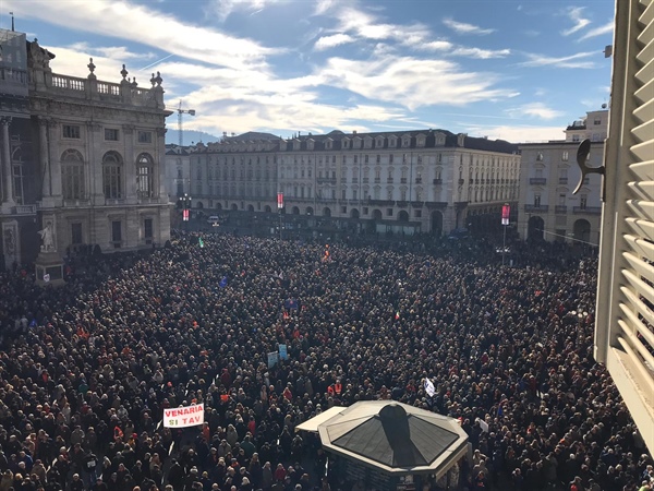 TAV, FLASH MOB a Torino 12 gennaio