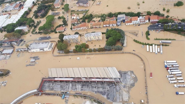 Raccolta fondi alluvione Livorno